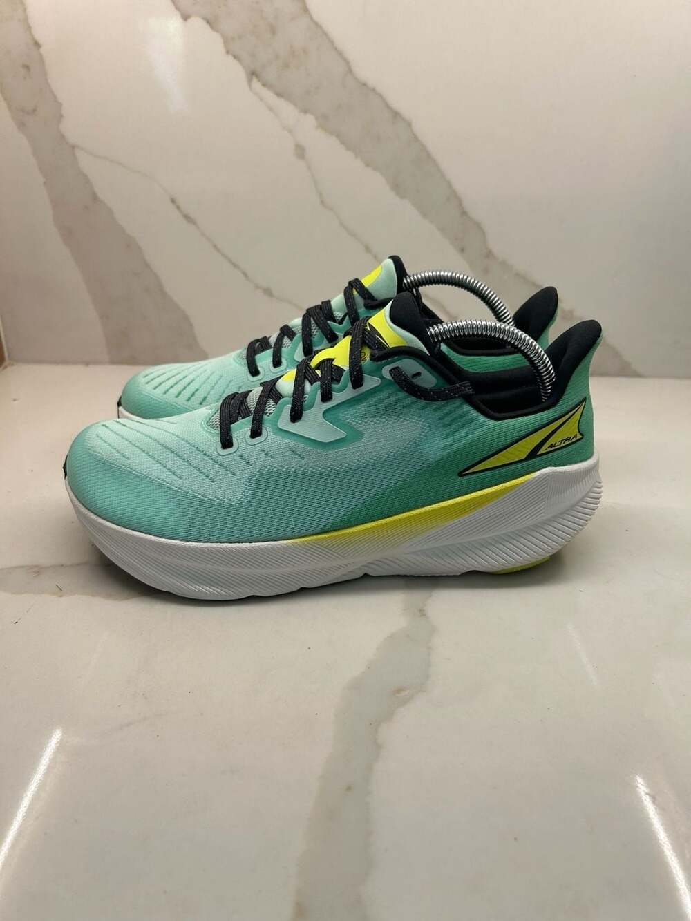 ALTRA Experience Flow Road Women's Running Shoes (Size: 10)
